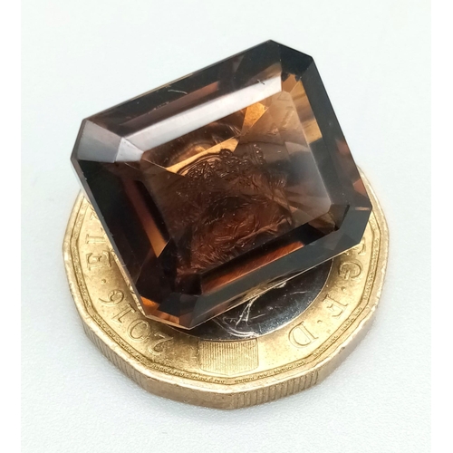 1555 - 23.25ct Natural Smoky Quartz Gemstone with  GLI Certification AAA Grade  17.20 x 15.00 x 10.90mm