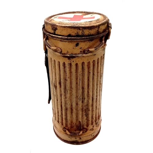 187 - WW2 German Africa Corps Medics Gas Mask Canister