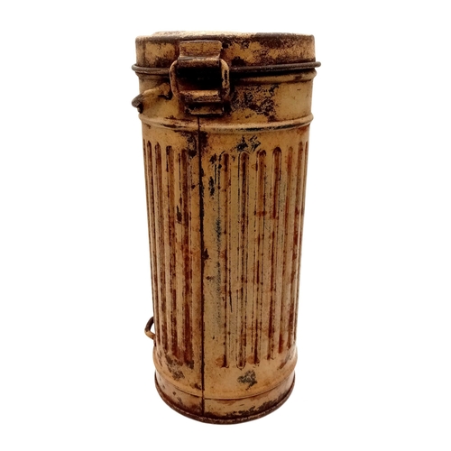 187 - WW2 German Africa Corps Medics Gas Mask Canister