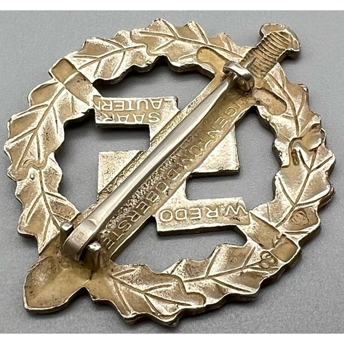 325 - A WW2 German Silver Grade SA Sports Badge.