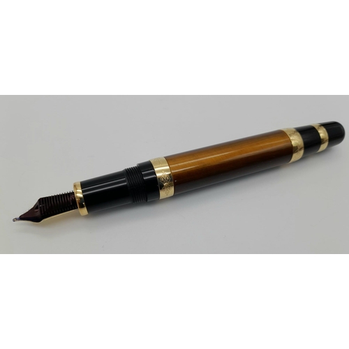 36 - A Montblanc Patron of Art Francois 4810 18K Gold Fountain Pen. 2008 edition with tigers eye shaft an... 