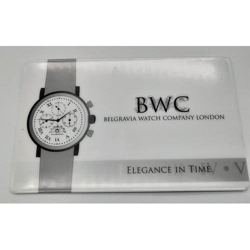 634 - A BWC Chronotempo Gents Watch. Black leather strap. Stainless steel case - 46mm. White dial with thr... 