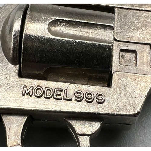 670 - A Superb Set of Vintage Working Action Miniature Pistols and Revolvers, Western Models up to WW2 Per... 