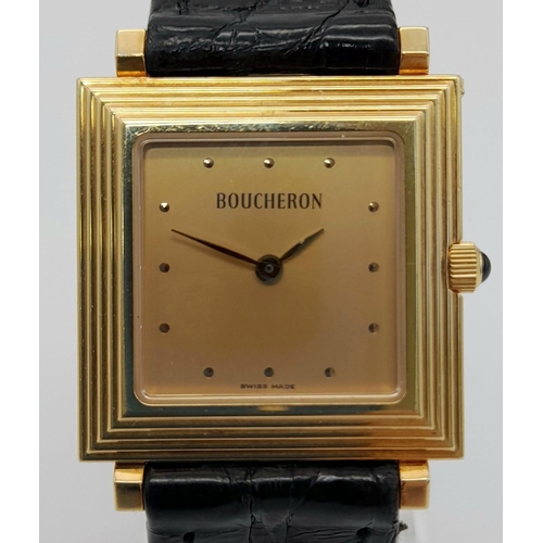 1103 - A Boucheron 18k Gold Slip-On Ladies Watch. Black leather slip-on strap. 18k gold square case - 27 x ... 