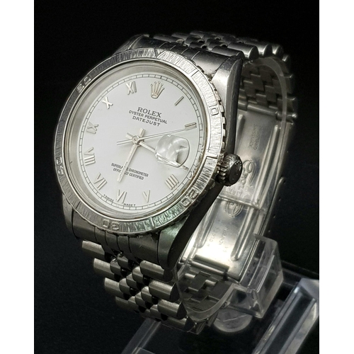 248 - A Rolex Oyster Perpetual Datejust Gents Watch. Stainless steel strap and case - 36mm. White dial. Au... 