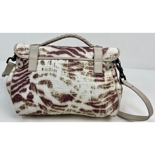 651 - A MULBERRY SATCHEL STLE SHOULDER BAG WITH RARE AND UNIQUE PATTERN IN VERY GOOD CONDITION.