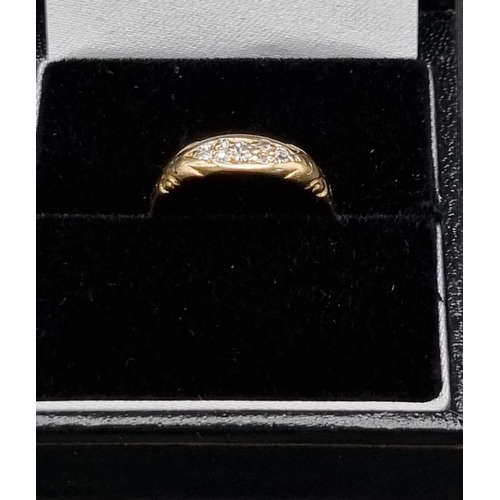 412 - A 18k Yellow Gold 7 Stone Diamond Ring. Size N, Weight 2.4g