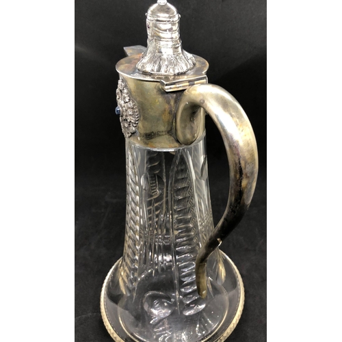 261 - Spectacular Solid silver diamond  and cut glass claret jug 

.height 29.5cm 
Diameter to base 14cm 
... 