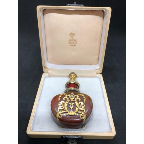 446 - Russian perfume bottle , Silver enamel  with diamonds and rubies and agate set. 
Very good condition... 