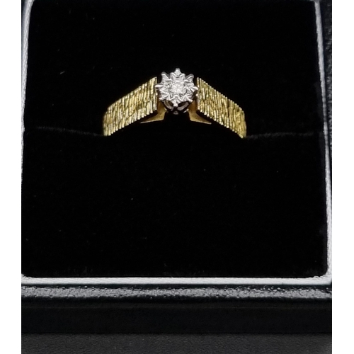 783 - A 18k Yellow Gold Classic Vintage Mid Century Single Stone Diamond Ring. Ring Size N, Total Weight 4... 