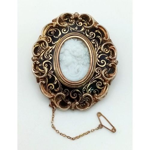 474 - A Large Enamelled Victorian Memorial Pendant Brooch with a Central Cameo of a contemporary Lady - De... 