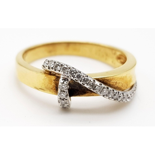 657 - 18k Yellow Gold Diamond Twist band ring
0.15ct diamonds
Weighs 3.91g
Size N