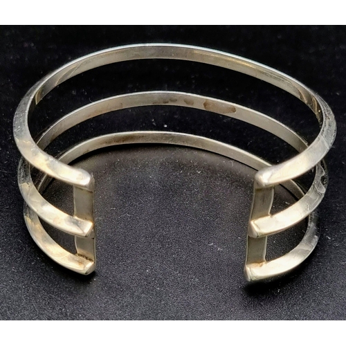 986 - Sterling Silver Triple Split Bangle, weighs 32.4g