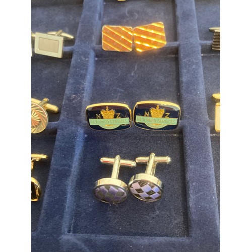 1064 - Selection  of VINTAGE CUFFLINKS to include New Zealand Services,Locomotive, Horse, mother of pearl e... 