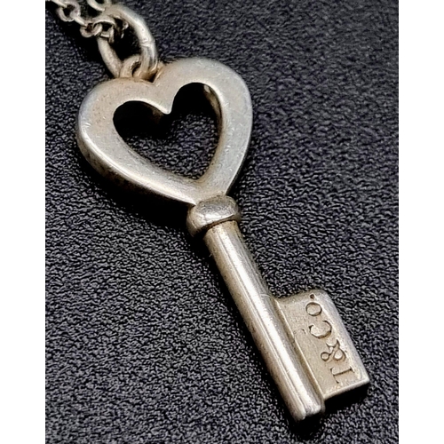 1106 - TIFFANY & CO STERLING SILVER KEY PENDANT ON SILVER CHAIN 2G