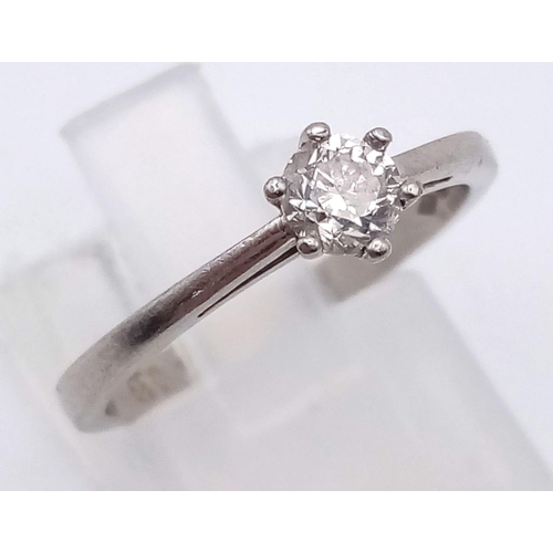 114 - PLATINUM DIAMOND SOLITAIRE RING, 0.33CT DIAMOND, 3.3G SIZE L