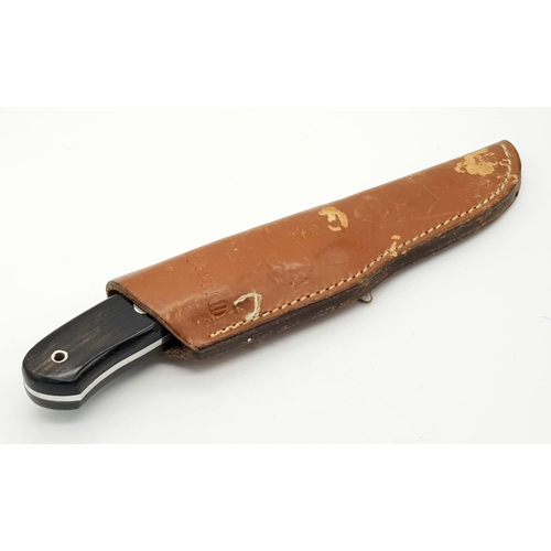 408 - A Vintage Italian Maserin Fixed Short-Blade Knife with Leather Sheaf. Makers mark on blade. Total le... 