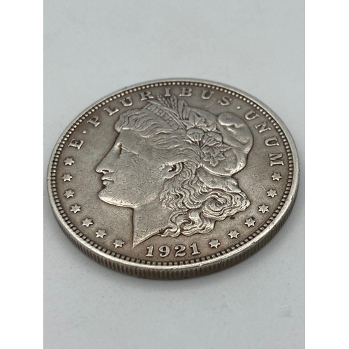 120 - SILVER MORGAN DOLLAR 1921 in extra fine condition. Having Rarer Denver mint mark.