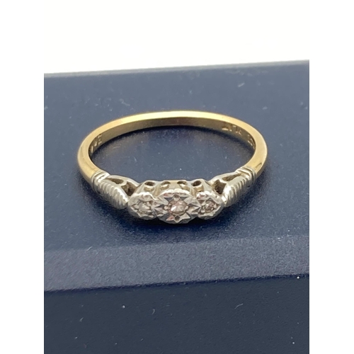 99 - 18k GOLD RING having three DIAMONDS set to top and mounted in PLATINUM. Dainty  piece of jewellery .... 