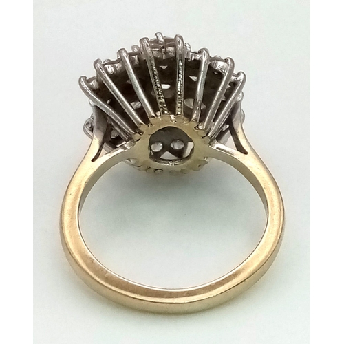 281 - An 18K Yellow Gold Diamond Cluster Ring. 2.40ct .Size K  Weight: 5.85g