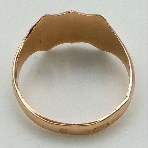 365 - 18k yellow gold plain crest signet ring
 Size I, weighs 2.05g