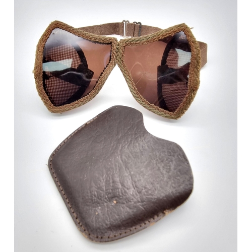 433 - A pair of WW2 German Afrika Corps Dust/Wind/Sand Protection Goggles. The goggles having dark plastic... 