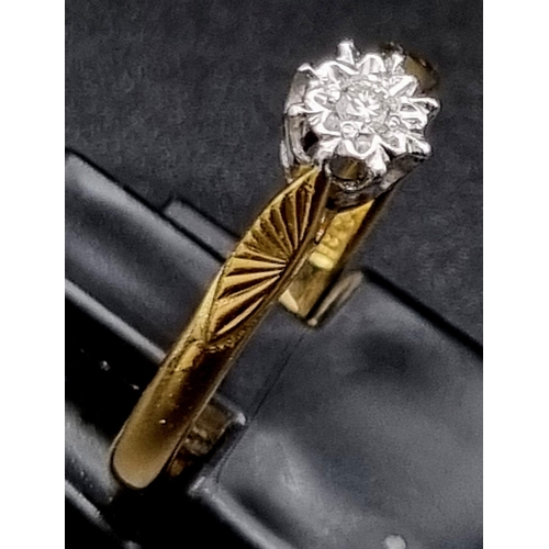 241 - A Classic Vintage Mid Century Single Stone Diamond Ring Set in 18k Yellow Gold. Ring Size L, Total W... 