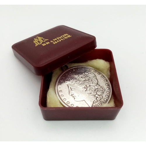 293 - An American silver Dollar pendant, dated 1902 in very good condition. Diameter: 38 mm, weight: 28 g.