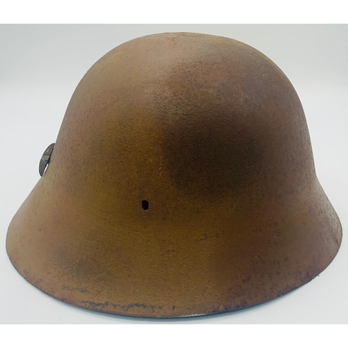 552 - WWII JAPANESE HELMET WITH HARIMAKI MARKED 88 RIGHT DIVISION , WITH CHIN STRAP.