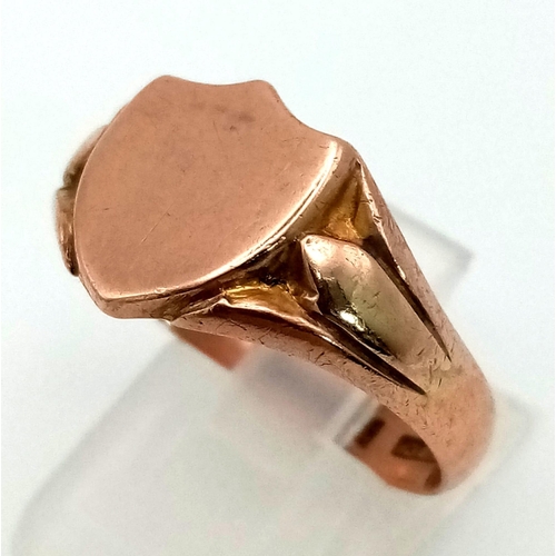 116 - A Vintage 9K Rose Gold Badge Signet Ring. Size U. 4.85g.