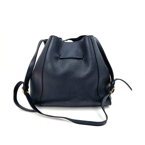 522 - A Mulberry Minnie Millie Grainy Black Leather Bag. Tasselled drawstring closure. Shoulder strap. 30 ... 