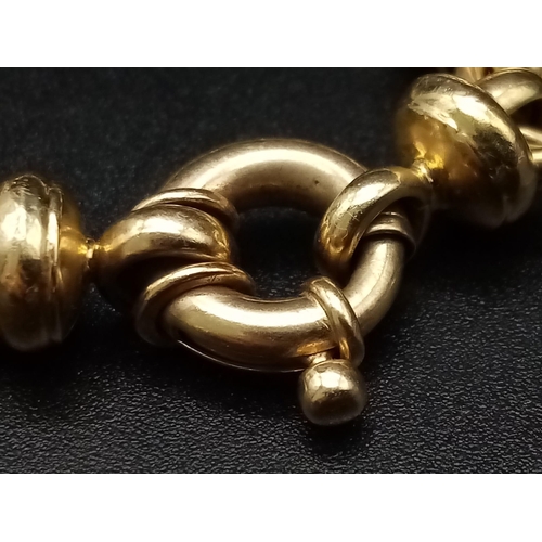 22 - A Vintage 14K Yellow Gold Figaro Link Bracelet. 18cm. 19.51g.