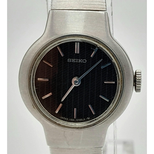 1198 - SEIKO STEEL BRACELET MANUAL WIND BRACELET WATCH FULL WORKING ORDER.