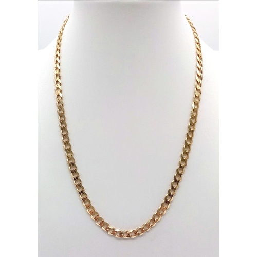 30 - A 9K Yellow Gold Flat Curb Link Necklace. 41cm. 13.2g