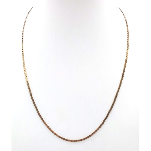 381 - A 9K Yellow Gold Thin S-Link Necklace. 40cm. 3.28g