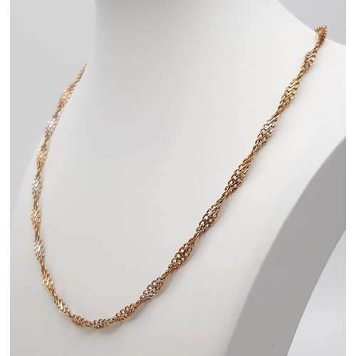 1196 - 9k 2 Colour Twist Chain. Weighs 5.3grams, 46cm length chain.