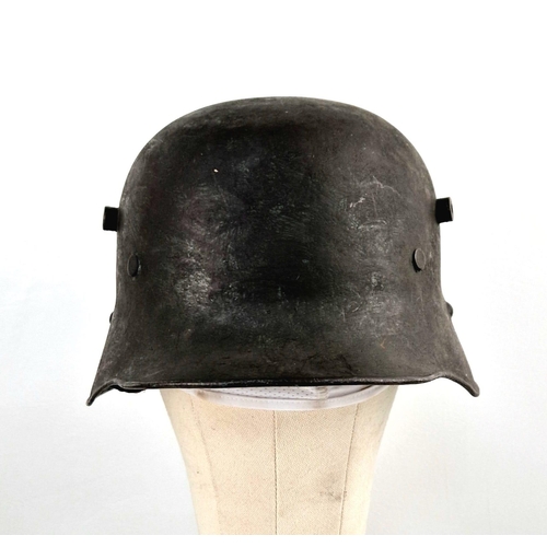 134 - WW1 German M18 Stahlhelm Helmet and Liner.