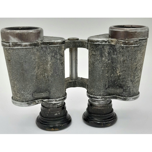 555 - WW2 German Army 6 x 30 Binoculars. Makers: Code ddx for Voigtlander and Sons, Brunswick.