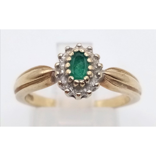 564 - 9K Yellow Gold DIAMOND & EMERALD CLUSTER RING 2.81G SIZE M