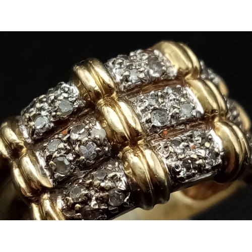 391 - 9K YELLOW GOLD DIAMOND SET 3 ROW BAMBOO RING 0.25CT 3.6G SIZE K