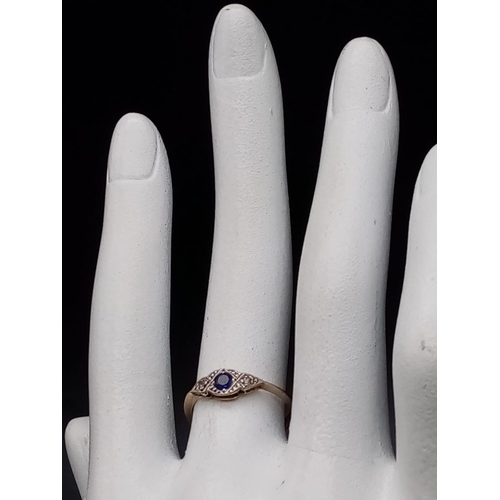 433 - 18K Yellow Gold VINTAGE DIAMOND & ROYAL SAPPHIRE 3 STONE RING 1.2G SIZE J