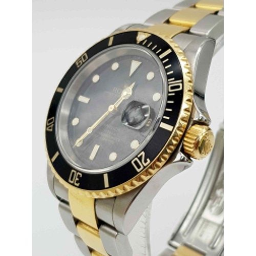 8 - A ROLEX SUBMARINER IN EXCELLENT CONDITION WITH BOX AND PAPERS HAVING BEEN SERVICED BY ROLEX IN 2021 ... 