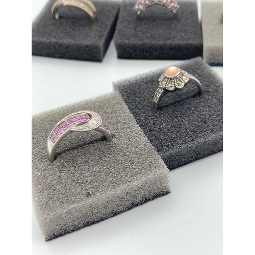 567 - 5 x SILVER RINGS with Gemstones.