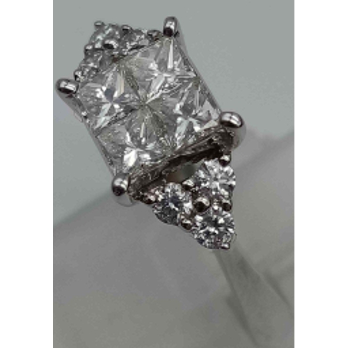 25 - 18K White Gold DIAMOND RING. 1.05CT Diamond. Total Weight 4.7G SIZE N