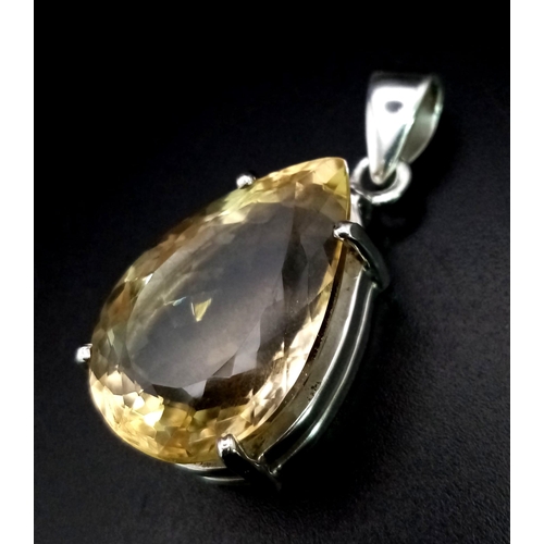 979 - 925 Silver Citrine pendant with Matching Ring. Total Weight 21.84g. Ring Size 0.