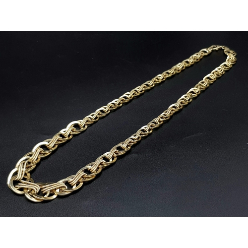 246 - A 14K Yellow Gold Intricate Link Necklace. 19.2g. 46cm. Ref: 6-1732