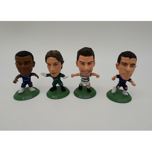 1526 - 30 Football Soccer Starz figures. please see photos for players and teams.