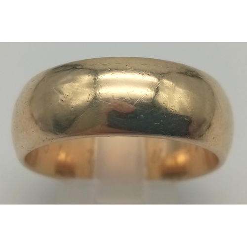 318 - A 9K Yellow Gold Band Ring. Size W. 10.65g. Ref: 5-1042