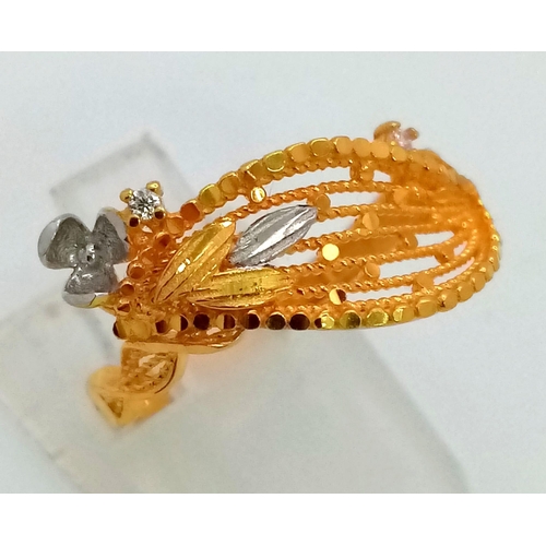 976 - 21K Gold Ring 2.9grams. Size N

3-13078