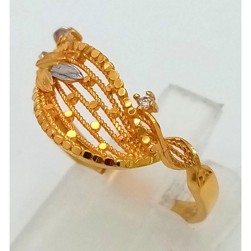 976 - 21K Gold Ring 2.9grams. Size N

3-13078